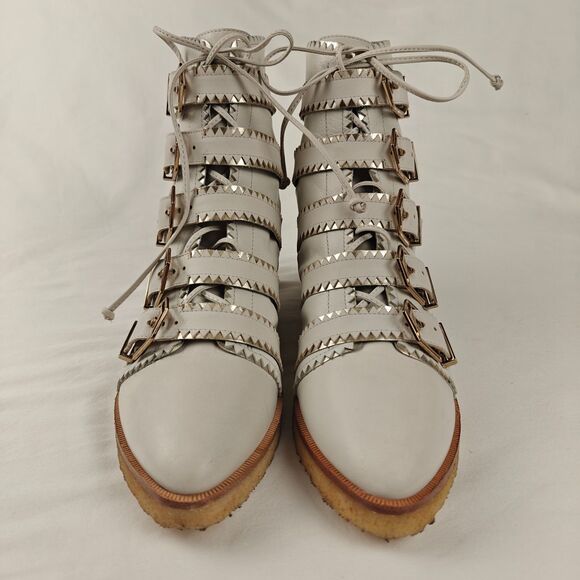 Femmes Sans Peur Buckles Lace Up Ankle Boots Ivory Gold Size 5.5/6 Y2K Western - Picture 4 of 10